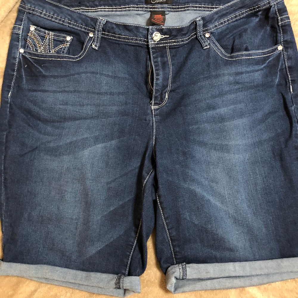 Earl jean shorts